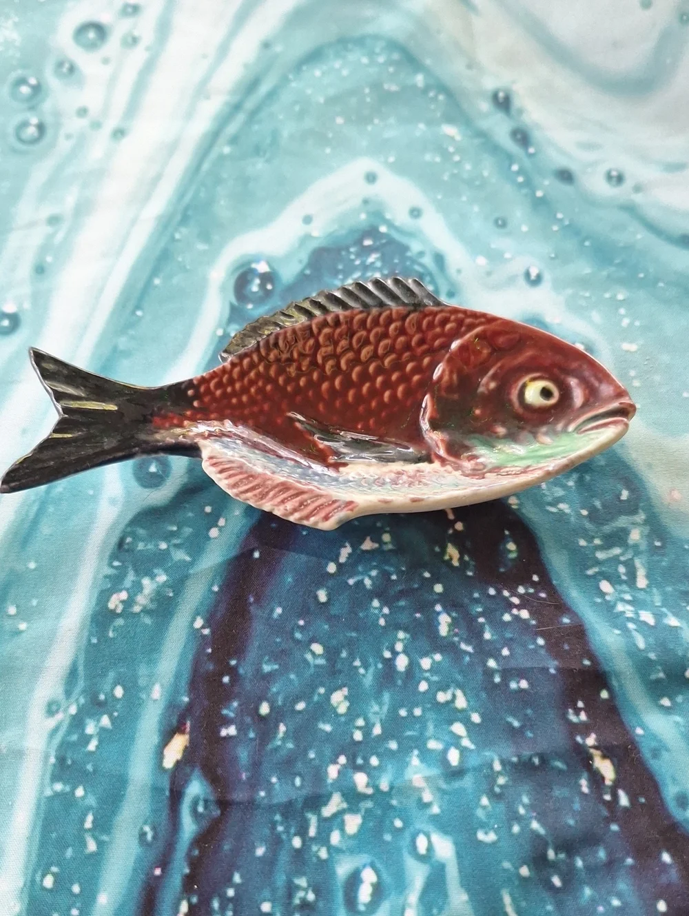 Red Ceramic Fish Ornament - Decorative Aquarium Accent